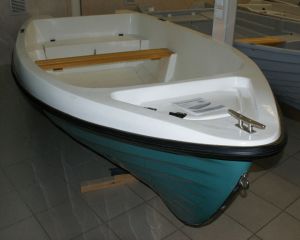 Лодка стеклопластиковая СЛК-425 Люкс